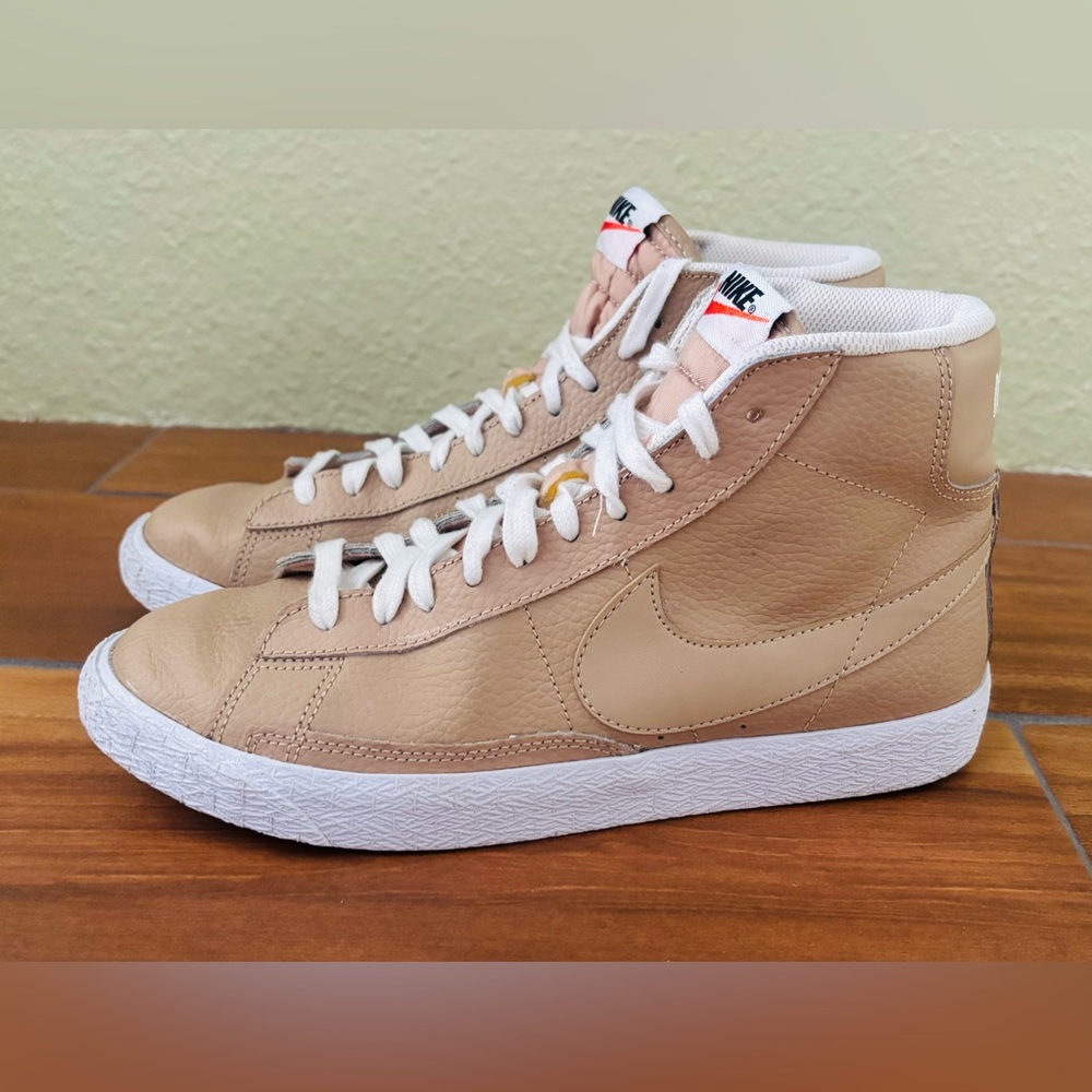 Nike Blazer Mid Premium "Vachetta Tan" Hi Top Sneakers Shoes Size: 7.5